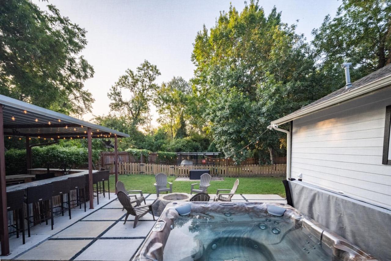 Ol Sarge Retreat Outdoor Amenities Cozy Charm Villa Bryan Luaran gambar