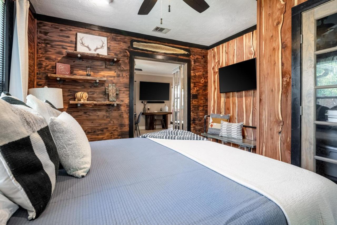 Ol Sarge Retreat Outdoor Amenities Cozy Charm Villa Bryan Luaran gambar